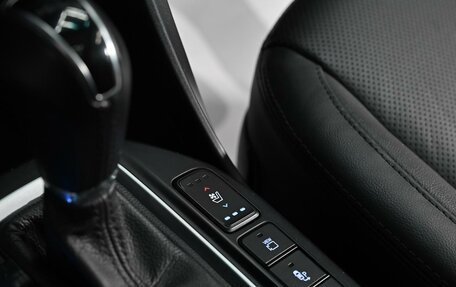 Hyundai Santa Fe III рестайлинг, 2018 год, 2 155 000 рублей, 13 фотография