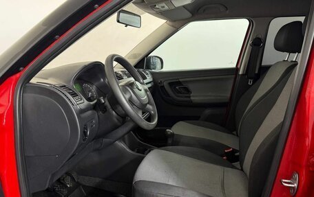 Skoda Fabia II, 2011 год, 470 000 рублей, 10 фотография