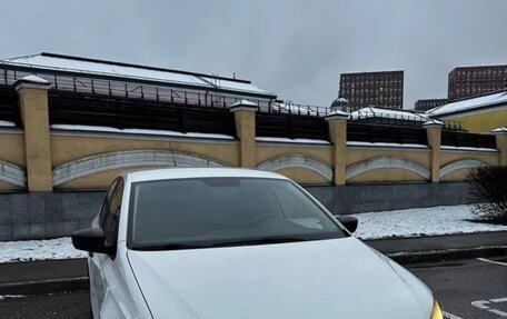 Volkswagen Polo VI (EU Market), 2011 год, 650 000 рублей, 3 фотография