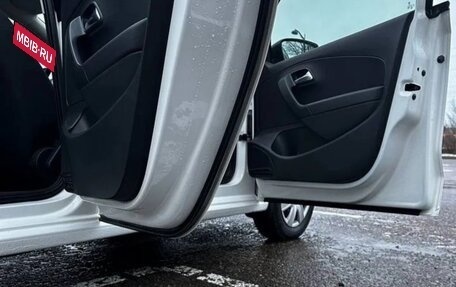 Volkswagen Polo VI (EU Market), 2011 год, 650 000 рублей, 10 фотография