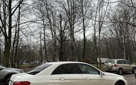 Mercedes-Benz E-Класс, 2014 год, 1 899 000 рублей, 2 фотография