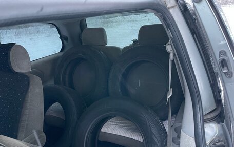 KIA Carnival III, 2005 год, 565 000 рублей, 15 фотография