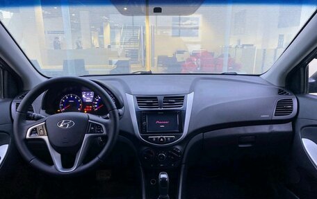 Hyundai Solaris II рестайлинг, 2014 год, 860 000 рублей, 14 фотография