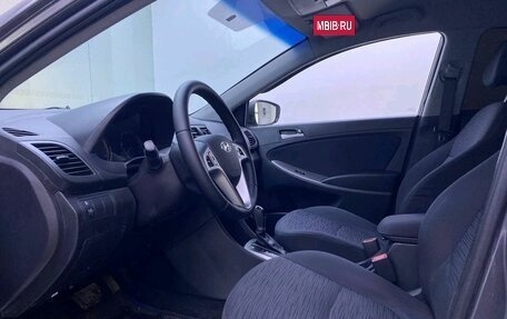 Hyundai Solaris II рестайлинг, 2014 год, 860 000 рублей, 16 фотография