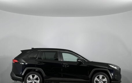 Toyota RAV4, 2020 год, 3 250 000 рублей, 4 фотография