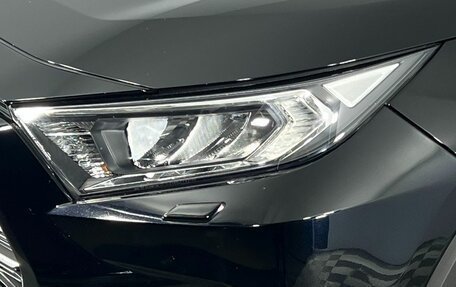 Toyota RAV4, 2020 год, 3 250 000 рублей, 9 фотография