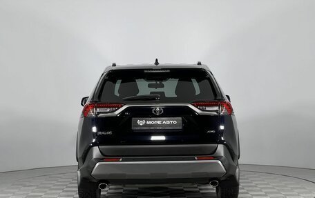 Toyota RAV4, 2020 год, 3 250 000 рублей, 6 фотография