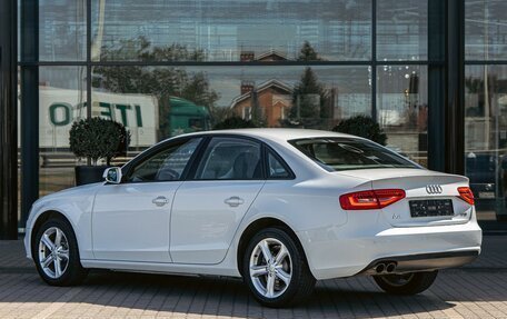 Audi A4, 2015 год, 1 295 000 рублей, 4 фотография