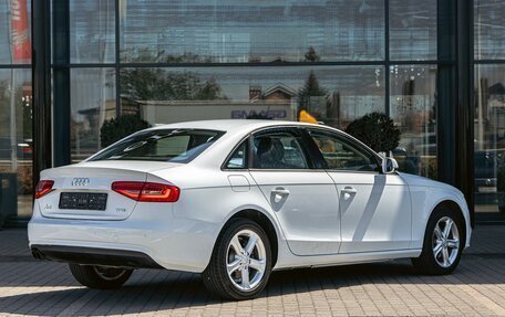 Audi A4, 2015 год, 1 295 000 рублей, 6 фотография