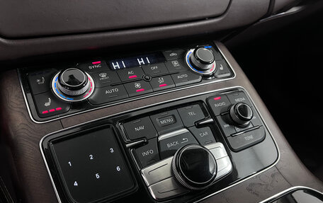 Audi A8, 2010 год, 1 679 000 рублей, 10 фотография