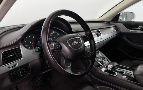 Audi A8, 2010 год, 1 679 000 рублей, 14 фотография