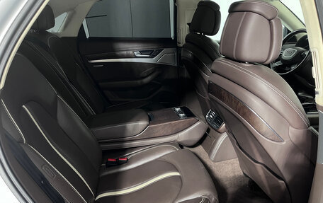 Audi A8, 2010 год, 1 679 000 рублей, 18 фотография