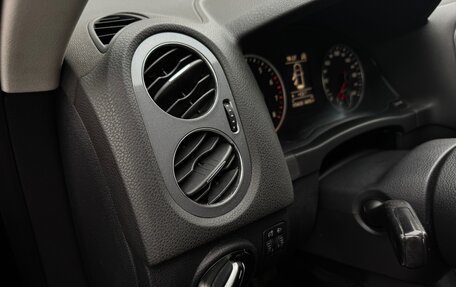 Volkswagen Tiguan I, 2012 год, 1 069 000 рублей, 6 фотография