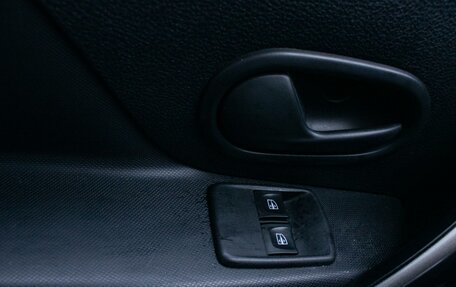 Renault Sandero II рестайлинг, 2017 год, 1 320 000 рублей, 20 фотография