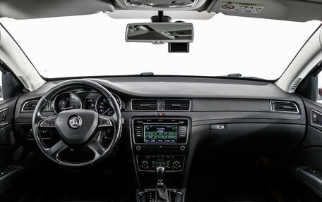 Skoda Superb III рестайлинг, 2014 год, 1 099 000 рублей, 10 фотография