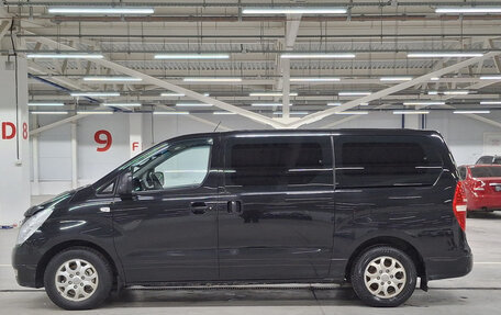 Hyundai H-1 II рестайлинг, 2011 год, 979 750 рублей, 10 фотография