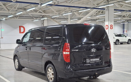 Hyundai H-1 II рестайлинг, 2011 год, 979 750 рублей, 8 фотография