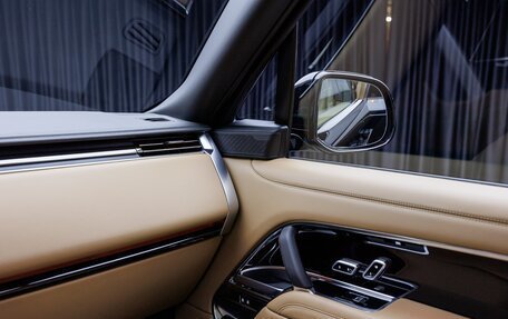 Land Rover Range Rover IV рестайлинг, 2025 год, 26 890 000 рублей, 32 фотография