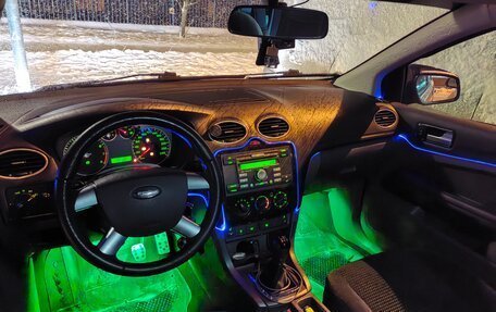 Ford Focus II рестайлинг, 2006 год, 550 000 рублей, 3 фотография