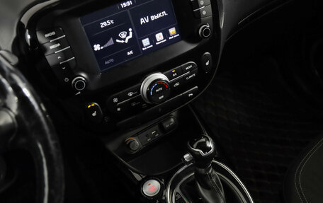 KIA Soul II рестайлинг, 2017 год, 1 199 000 рублей, 20 фотография