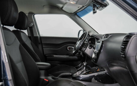 KIA Soul II рестайлинг, 2017 год, 1 199 000 рублей, 25 фотография