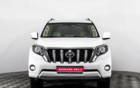 Toyota Land Cruiser Prado 150 рестайлинг 2, 2016 год, 3 799 000 рублей, 4 фотография