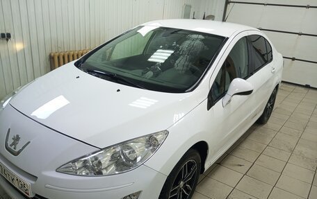 Peugeot 408 I рестайлинг, 2012 год, 590 000 рублей, 3 фотография