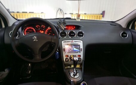 Peugeot 408 I рестайлинг, 2012 год, 590 000 рублей, 11 фотография