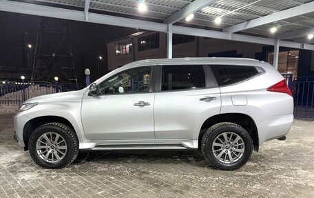 Mitsubishi Pajero Sport III рестайлинг, 2019 год, 2 899 000 рублей, 2 фотография