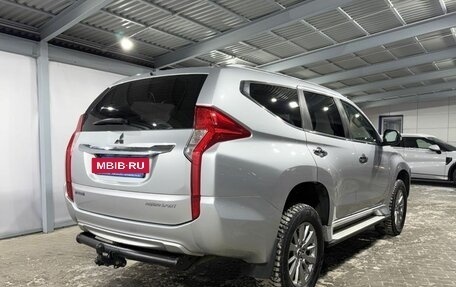 Mitsubishi Pajero Sport III рестайлинг, 2019 год, 2 899 000 рублей, 5 фотография