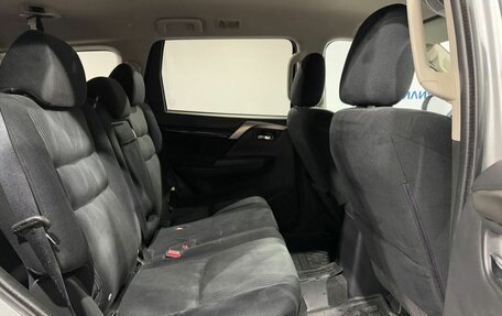 Mitsubishi Pajero Sport III рестайлинг, 2019 год, 2 899 000 рублей, 12 фотография