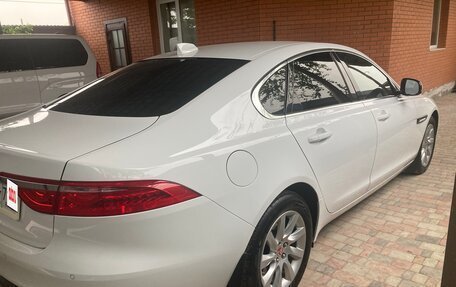 Jaguar XF II, 2017 год, 2 350 000 рублей, 2 фотография