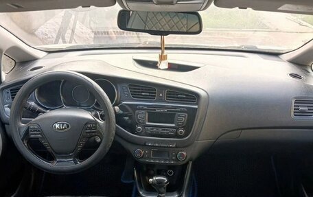 KIA cee'd III, 2014 год, 890 000 рублей, 2 фотография