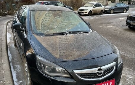 Opel Astra J, 2011 год, 1 000 000 рублей, 1 фотография