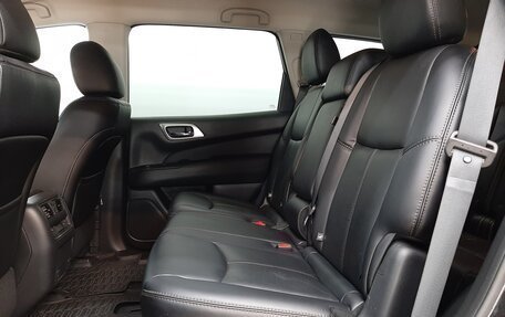 Nissan Pathfinder, 2015 год, 1 580 000 рублей, 13 фотография