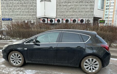 Opel Astra J, 2011 год, 1 000 000 рублей, 2 фотография