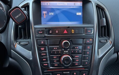 Opel Astra J, 2011 год, 1 000 000 рублей, 19 фотография