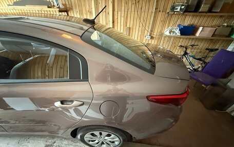 KIA Rio IV, 2019 год, 1 800 000 рублей, 5 фотография