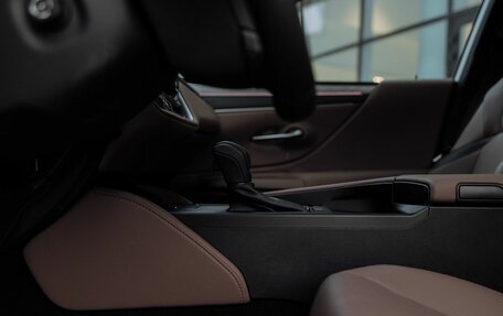 Lexus ES VII, 2025 год, 6 690 000 рублей, 18 фотография