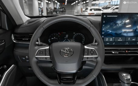 Toyota Highlander, 2025 год, 5 800 000 рублей, 11 фотография