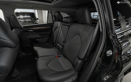 Toyota Highlander, 2025 год, 5 800 000 рублей, 14 фотография