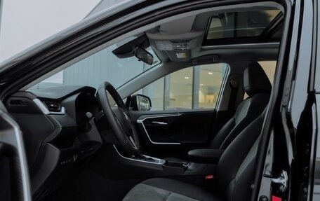 Toyota RAV4, 2025 год, 4 690 000 рублей, 11 фотография