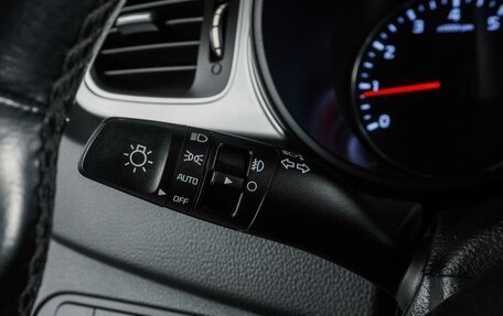 KIA Carens III (RP), 2016 год, 1 489 000 рублей, 12 фотография