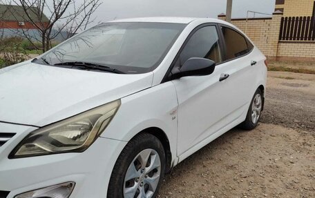 Hyundai Solaris II рестайлинг, 2015 год, 850 000 рублей, 9 фотография
