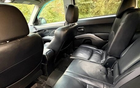 Mitsubishi Outlander III рестайлинг 3, 2007 год, 679 000 рублей, 14 фотография