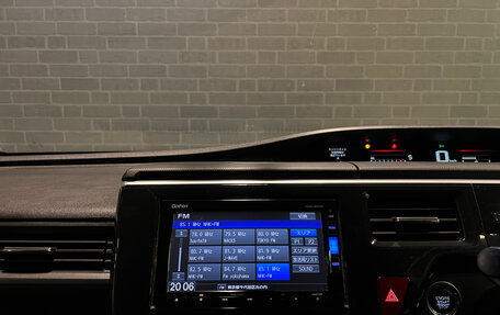 Honda Stepwgn IV, 2015 год, 1 855 000 рублей, 11 фотография