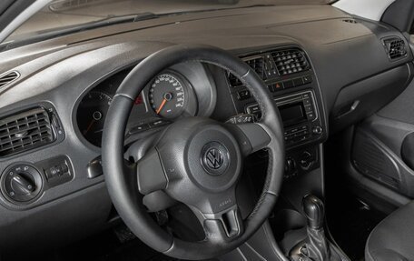 Volkswagen Polo VI (EU Market), 2014 год, 868 100 рублей, 5 фотография