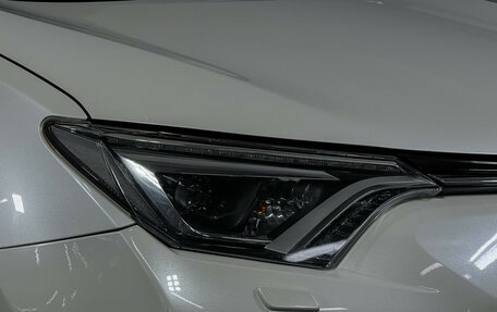 Toyota RAV4, 2016 год, 2 097 000 рублей, 16 фотография