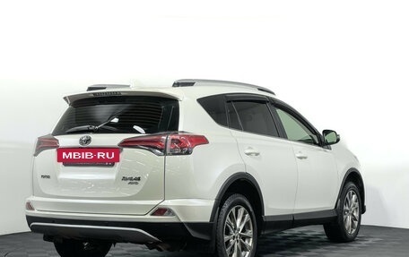 Toyota RAV4, 2016 год, 2 097 000 рублей, 5 фотография