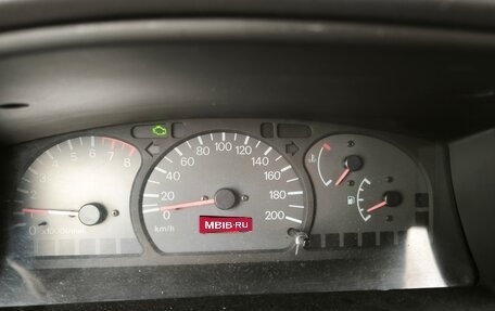 Mitsubishi Space Gear I рестайлинг, 2000 год, 300 000 рублей, 1 фотография